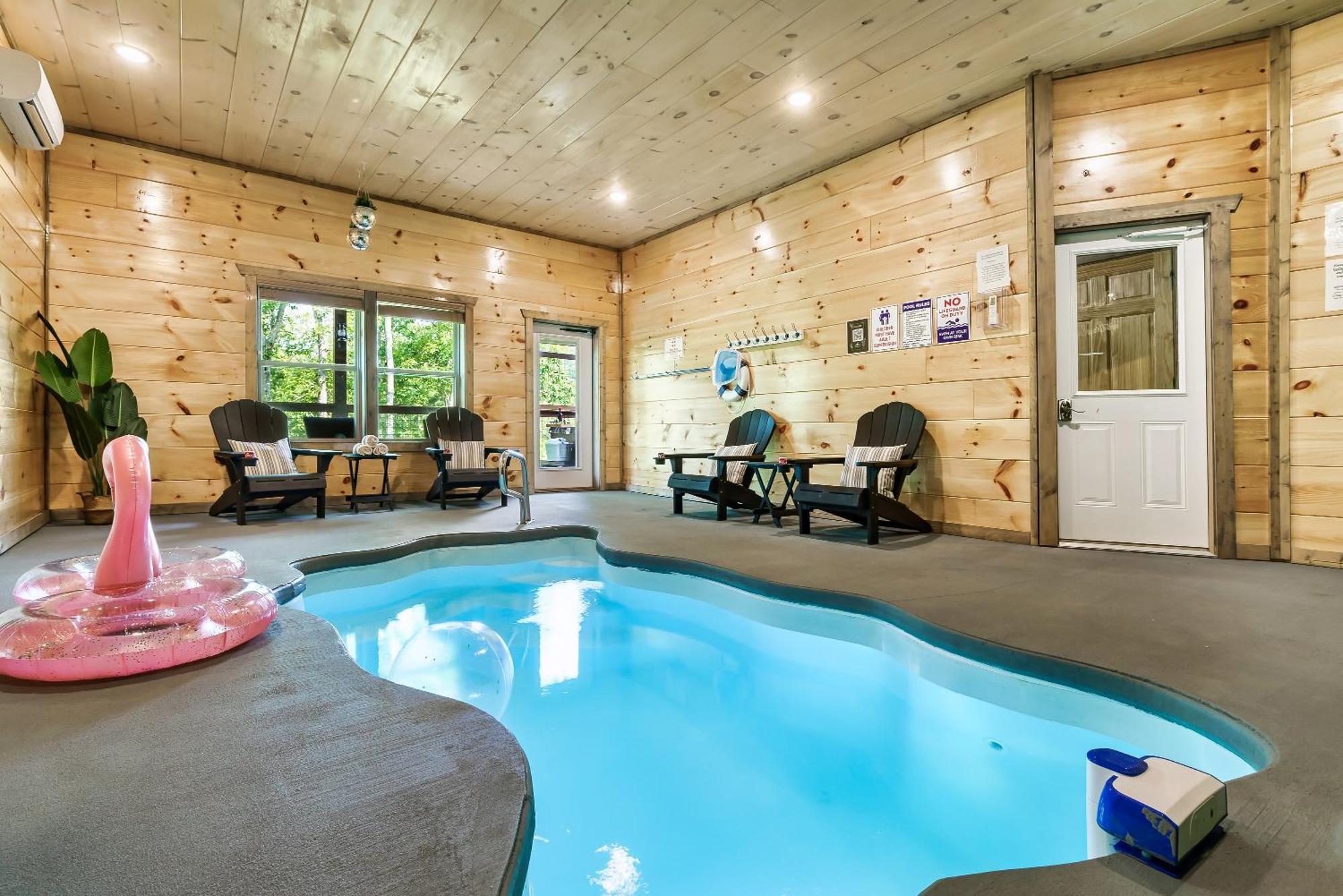 סביירוויל Spring Sale! Indoor Pool, Pet Stays Free, Movie, Hottub מראה חיצוני תמונה