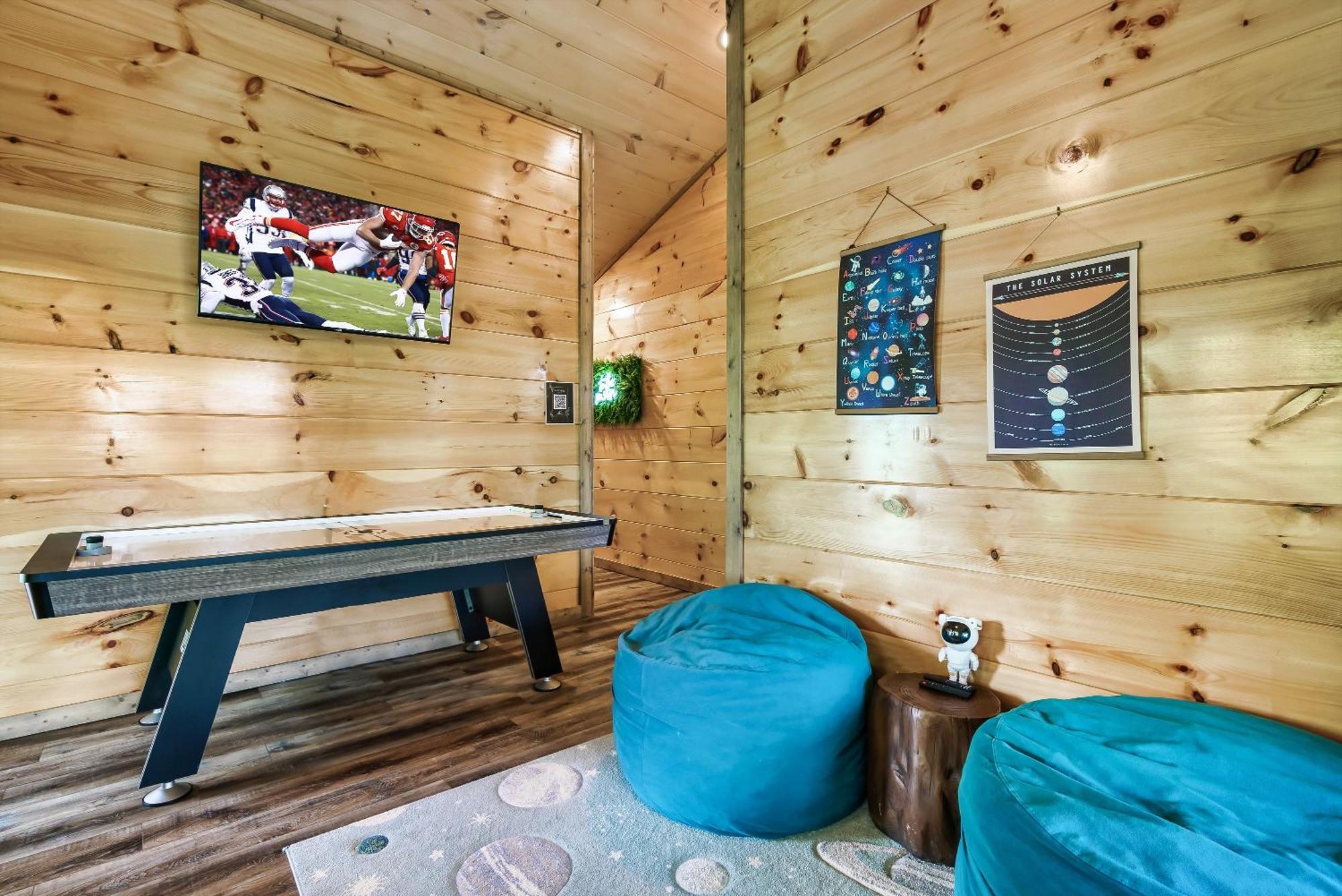 סביירוויל Spring Sale! Indoor Pool, Pet Stays Free, Movie, Hottub מראה חיצוני תמונה